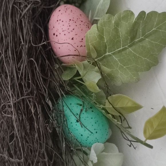 Long Easter Wreath - Picture 10 of 13